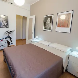 Appartamento Roomy, Milano
