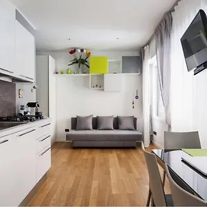 Appartamento Delizioso Bilocale In Bocconi - Porta Romana, Milano