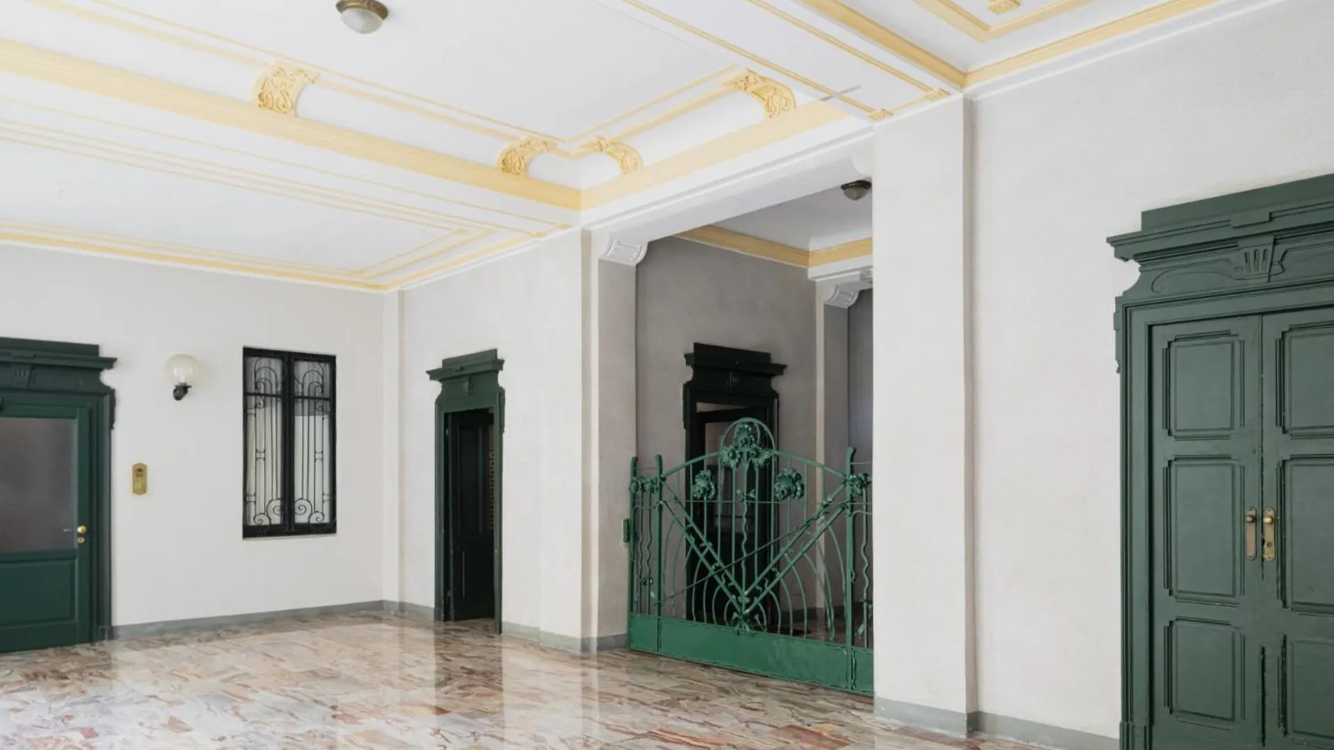 Easylife - Bilocale Funzionale In Porta Romana Milan Italy