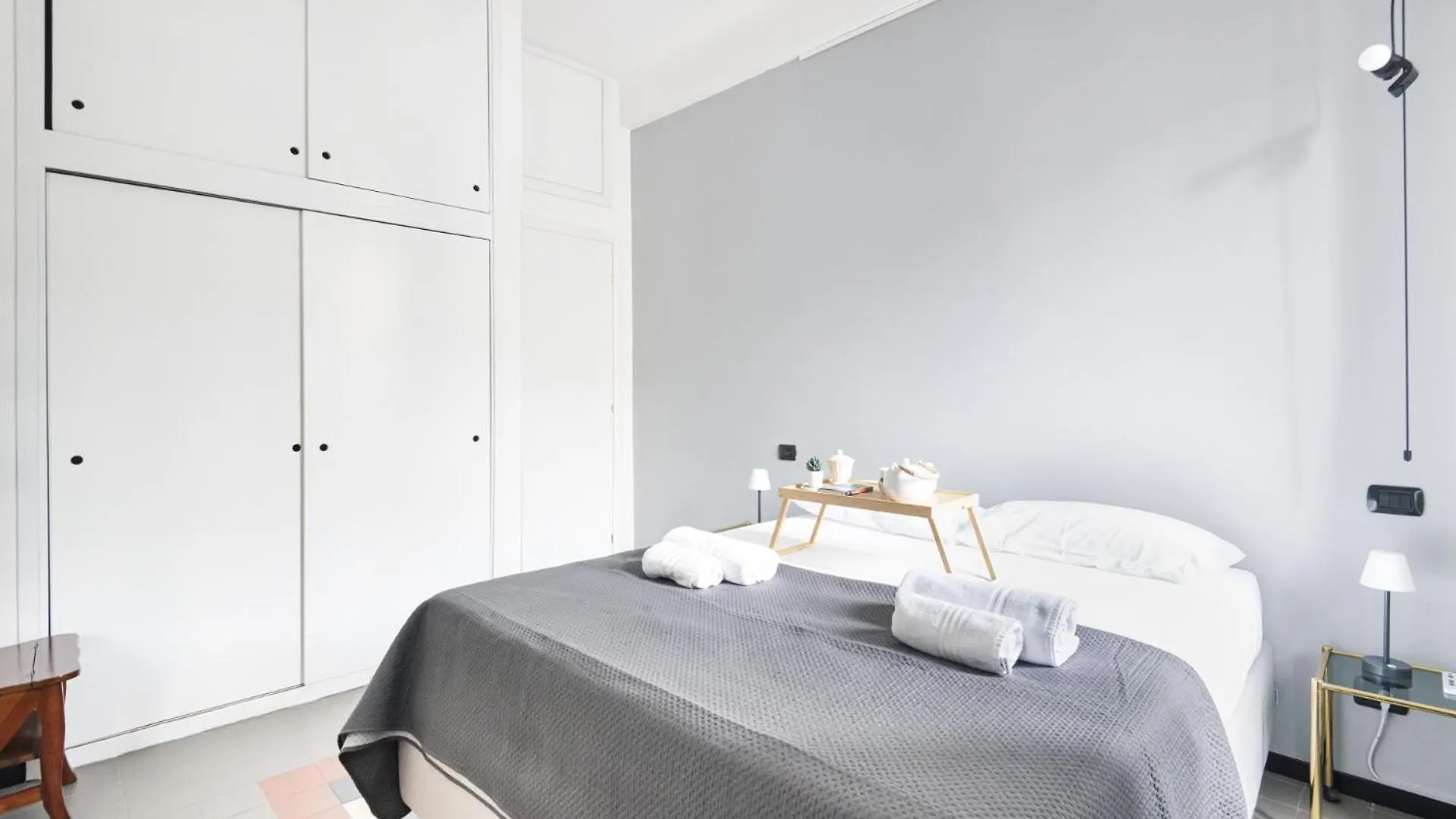 Apartment Easylife - Bilocale Funzionale In Porta Romana Milan Italy